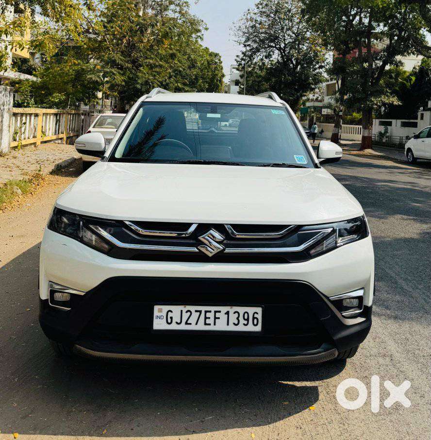 Maruti Suzuki Brezza 1.5 Lxi Smart Hybrid, 2024, Petrol