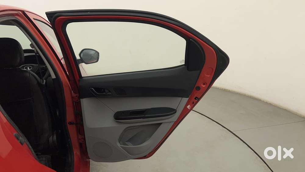 Tata Tiago 1.2 Revotron Xta, 2021, Petrol