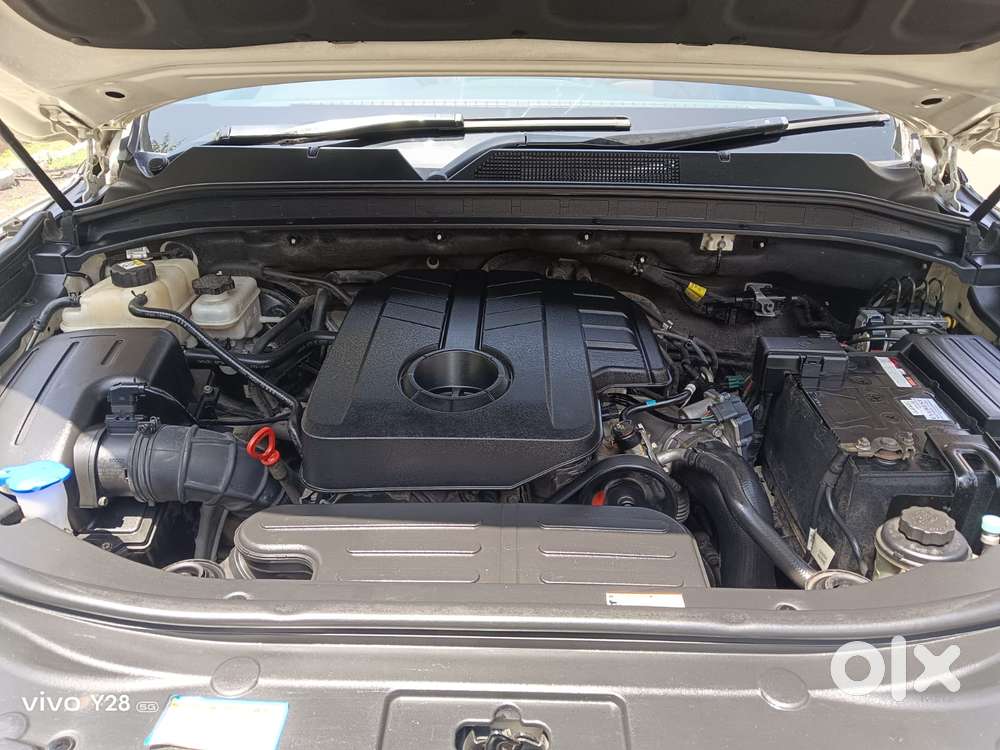 Mahindra Alturas G4 4x4 At, 2019, Diesel