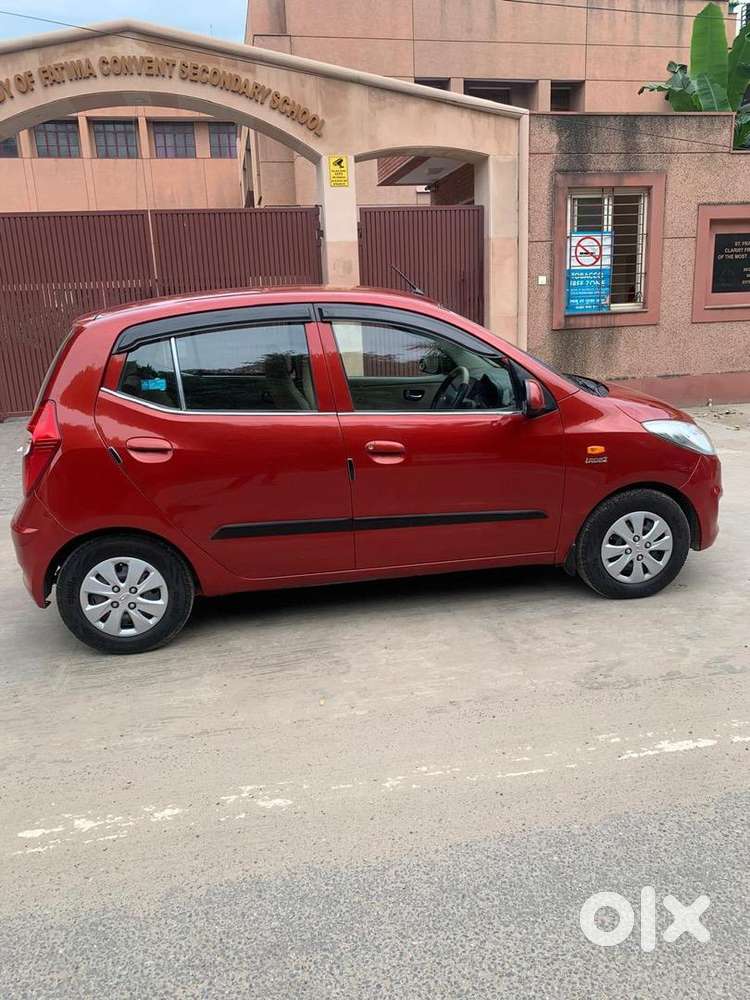 Hyundai I10 2013 Cng & Patrol Well Maintained