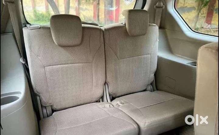 Maruti Suzuki Ertiga 2012-2015 Vxi Cng, 2023, Cng & Hybrids