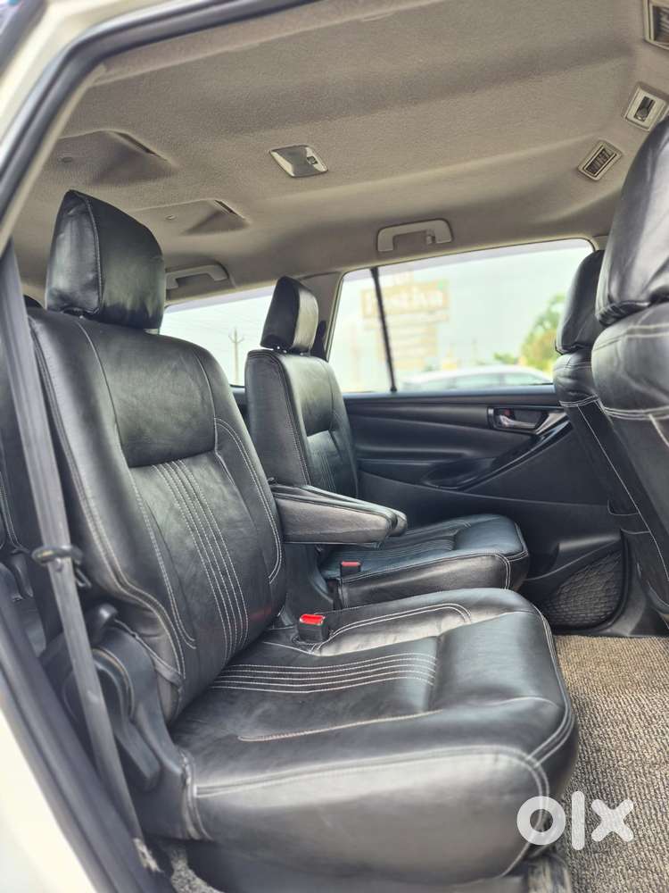 Toyota Innova Crysta 2.4 G Mt, 2018, Diesel