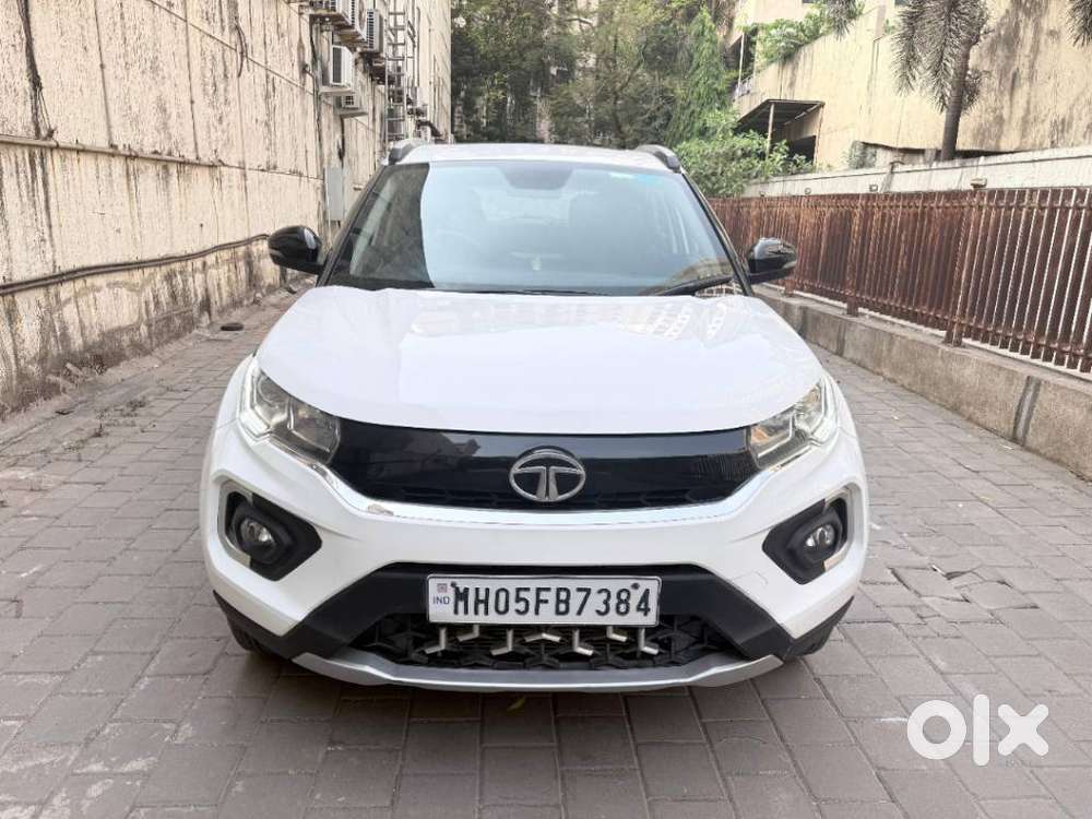 Tata Nexon 1.2 Revotron Xza Plus, 2023, Petrol