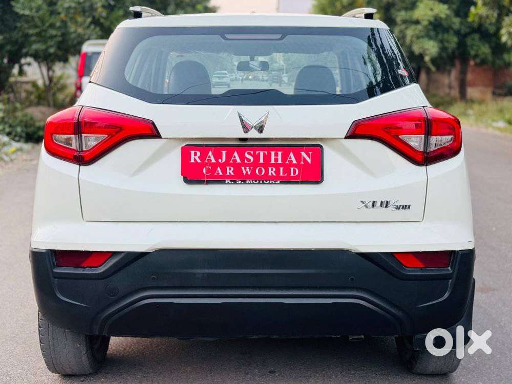 Mahindra Xuv300 W4 Diesel, 2023, Diesel