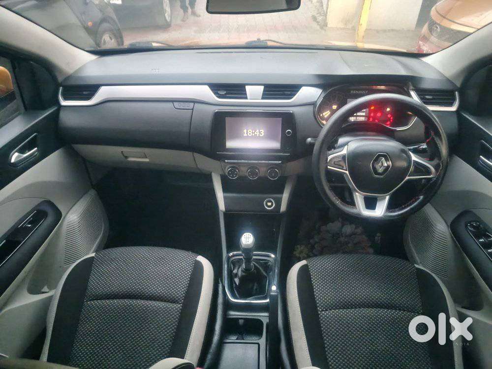 Renault Triber Rxz, 2019, Petrol