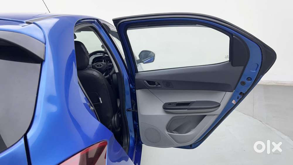Tata Tiago Xt Icng, 2024, Cng & Hybrids