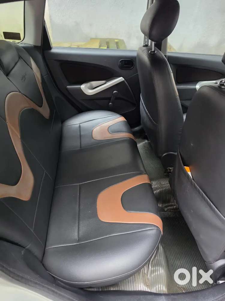 Ford Figo 2012 Petrol Zxi