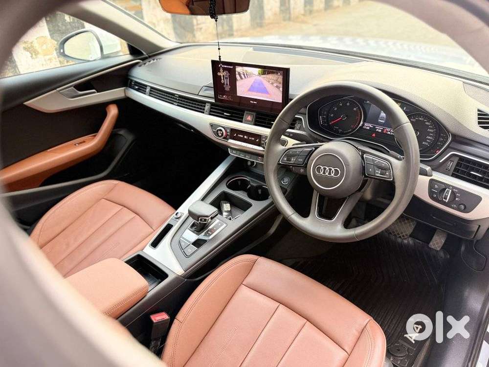 Audi A4 2.0 Premium Plus 40 Tfsi, 2024, Petrol