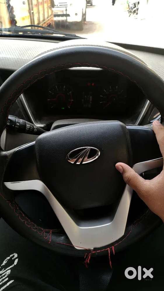 Mahindra Kuv 100 K6 Diesel Top Model