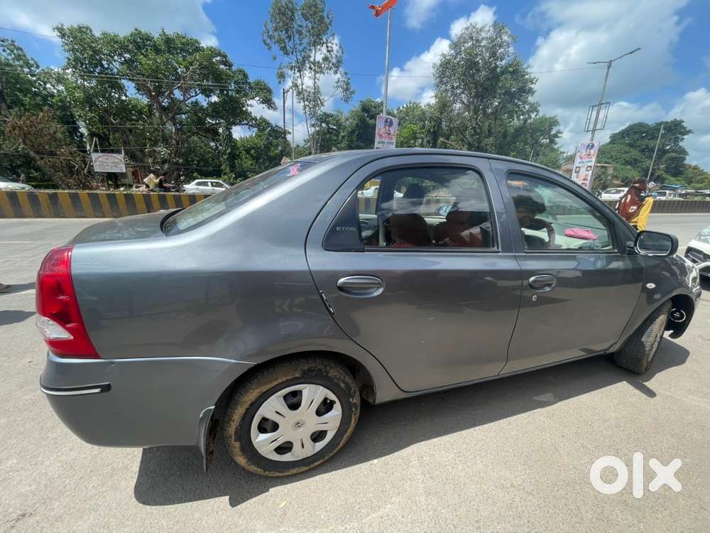 Toyota Etios 2015 Diesel Well Maintained