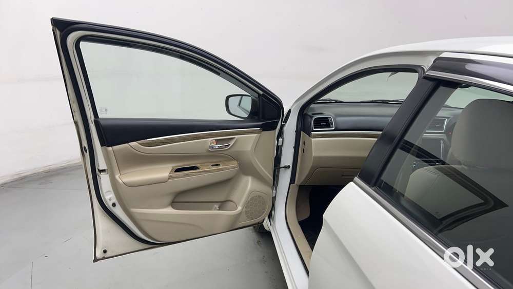 Maruti Suzuki Ciaz Alpha 1.5 At, 2022, Petrol