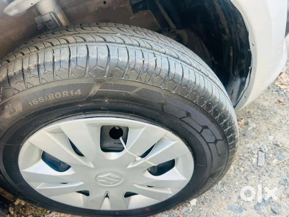 Maruti Suzuki Dzire Vxi 2013, 2nd Own, White Color, Showroom Condition