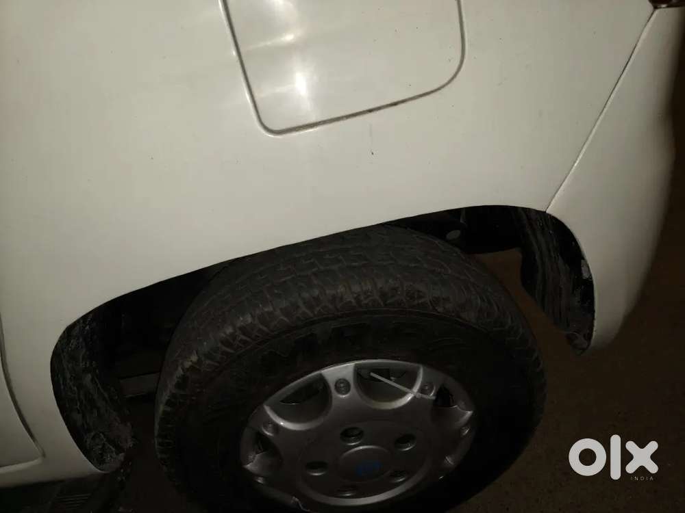Mahindra Tuv300 1 St Owner