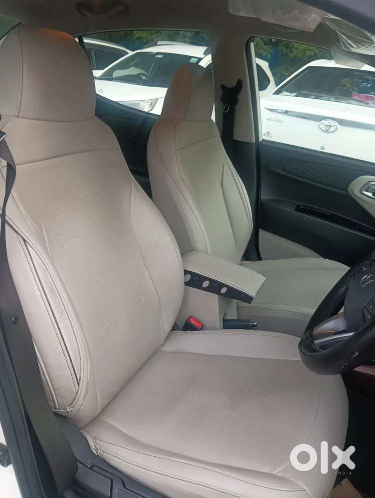 Hyundai Aura Sx 2023