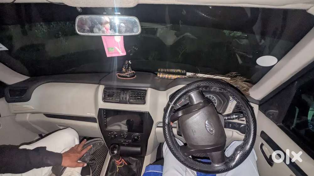 Mahindra Scorpio 2016 4x4 Black