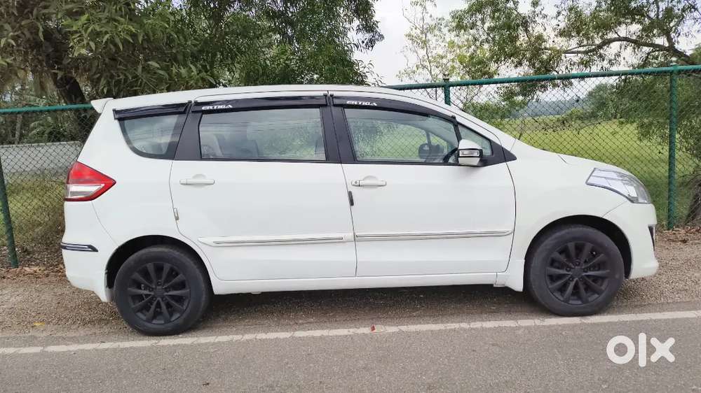 Maruti Suzuki Ertiga Zdi,2013,diesel,second Owner