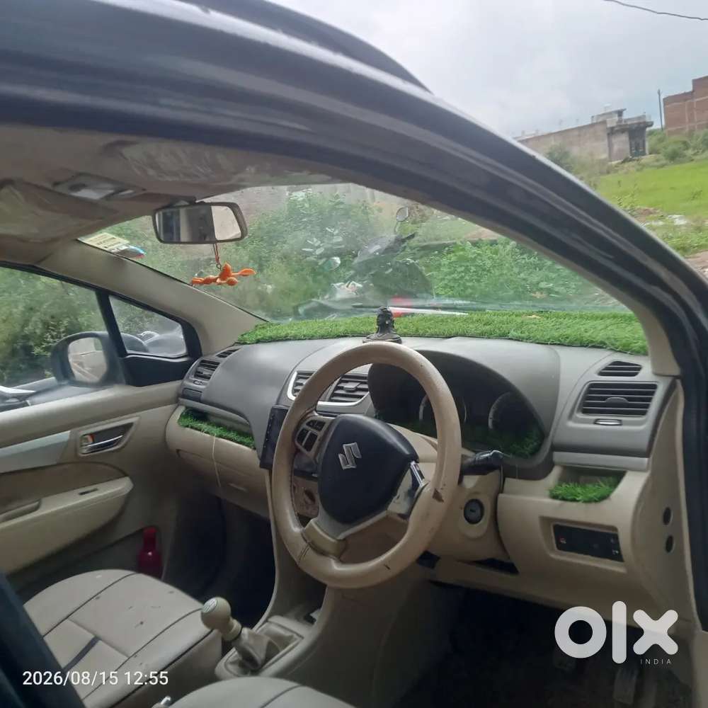 Maruti Suzuki Ertiga 2013