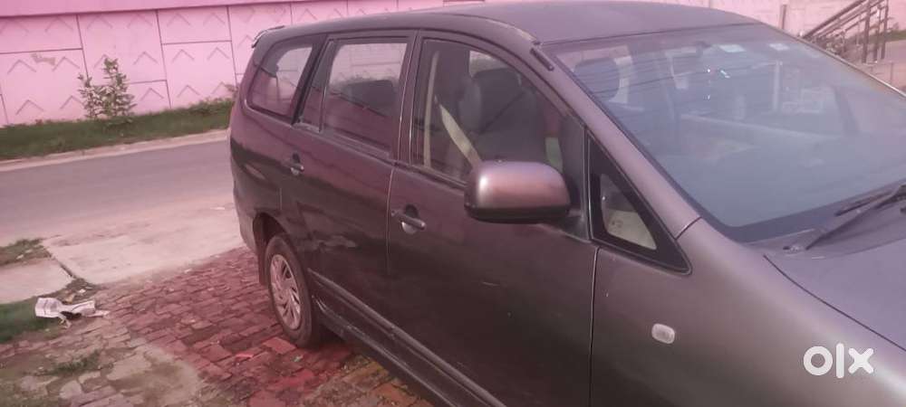 Toyota Innova