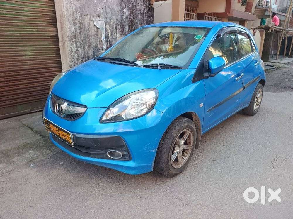 Honda Brio V Mt, 2012, Petrol