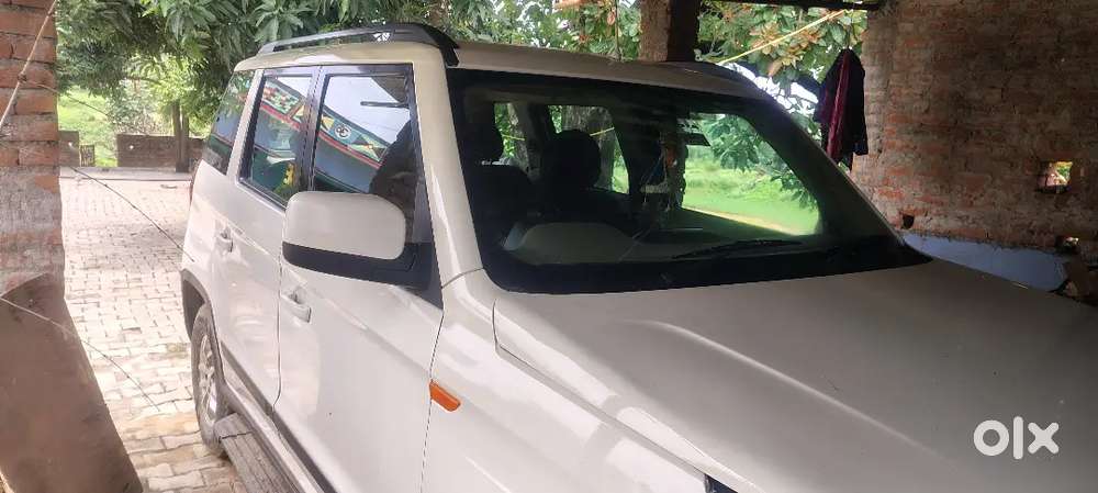 Mahindra Tuv 300 2019