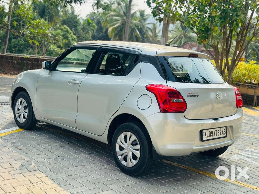 Maruti Suzuki Swift 1.2 Vxi (o), 2021, Petrol