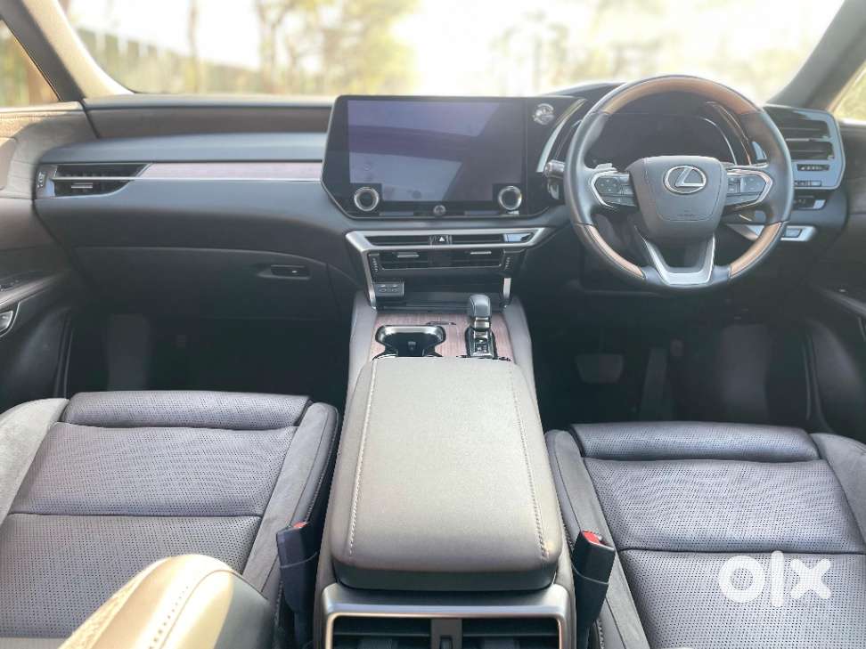 Lexus Rx 350h Panasonic, 2023, Cng & Hybrids