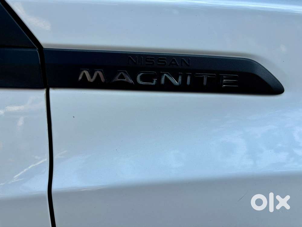 Nissan Magnite 1.0 Xv Turbo Cvt, 2022, Petrol