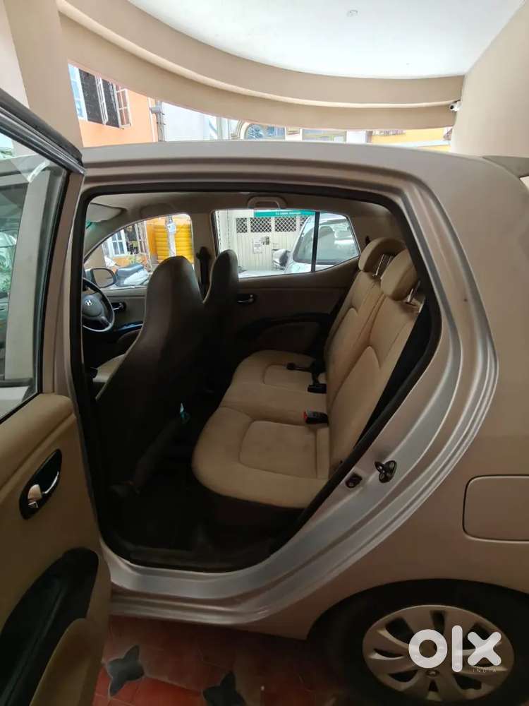 Hyundai I10 Sportz Petrol 2011