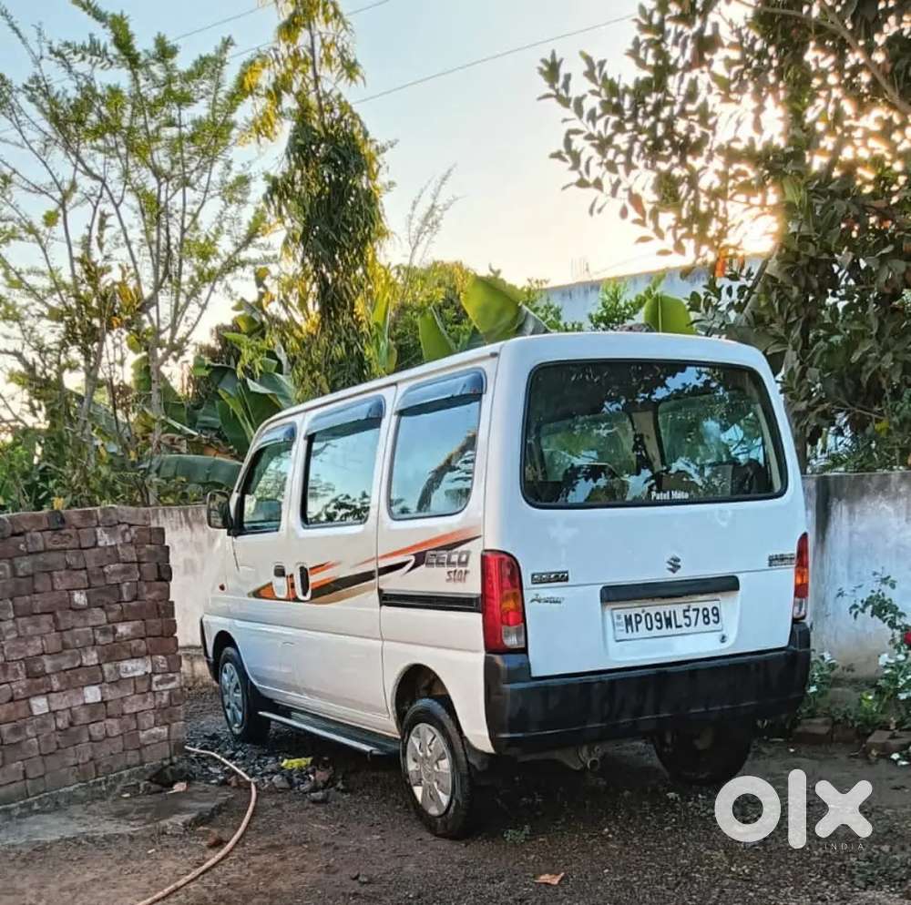 Car  Ek Hath Chali  Hue Hai Be Fikar Raho Call Krke Dekhme Aa Jana Ok