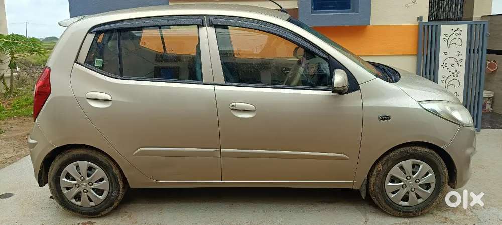 Hyundai I10 Sportz Petrol 2013