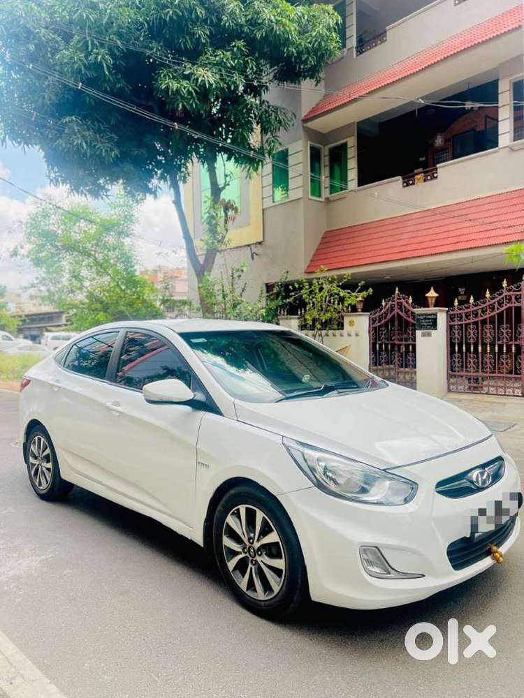 Hyundai Verna Fluidic 1.6 Vtvt Sx, 2014, Diesel