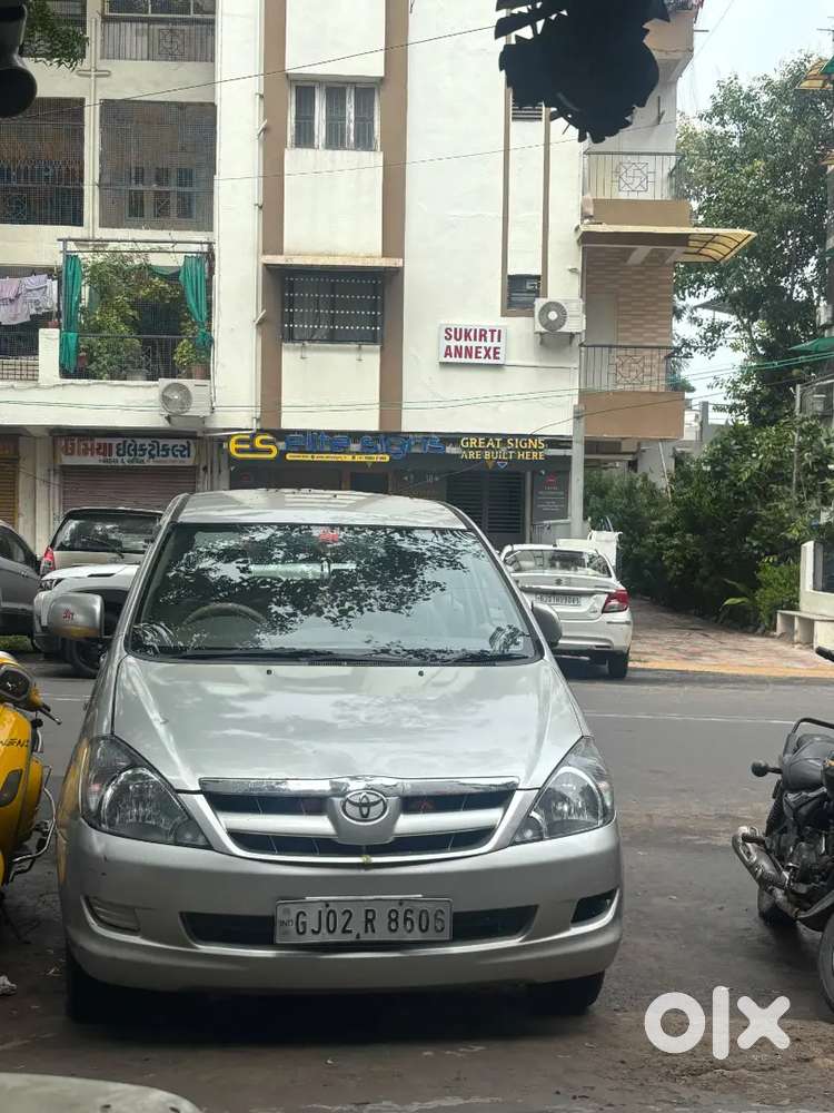 Toyota Innova 2006 Diesel 4th Owner