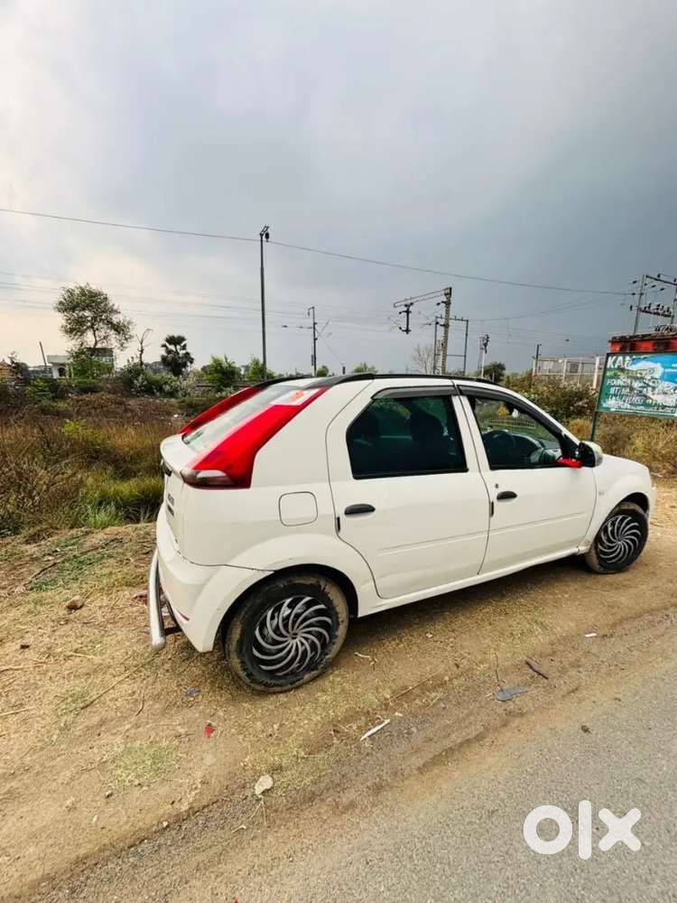 Mahindra Verito G4 2015 Diesel 92000 Km