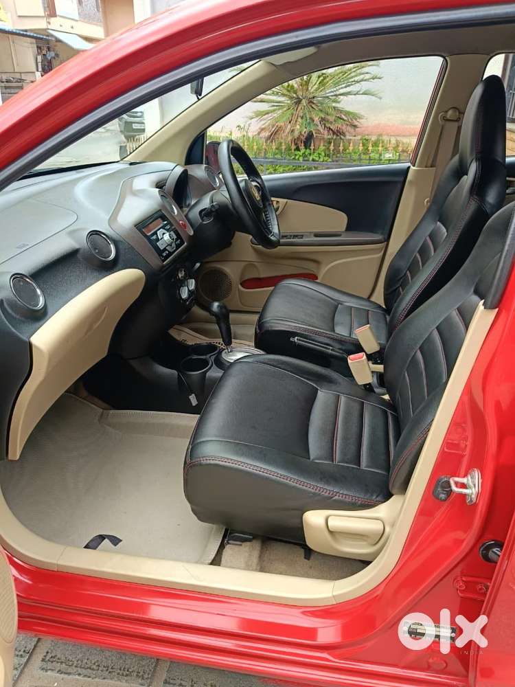 Honda Brio At, 2012, Petrol