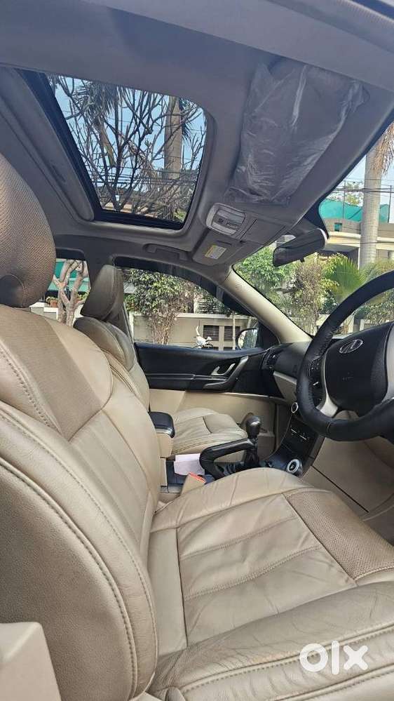 Mahindra Xuv500 2.2 W10, 2016, Diesel