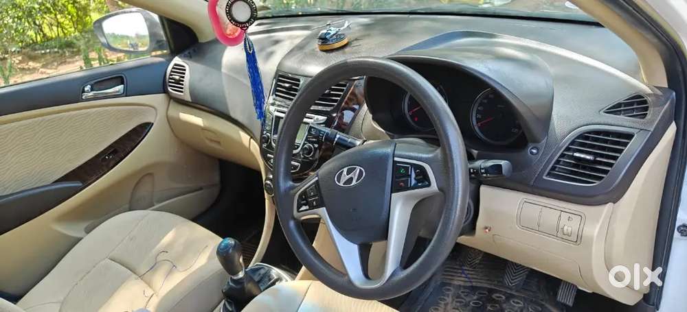 Hyundai Verna Fluidic 2013 Petrol Manual