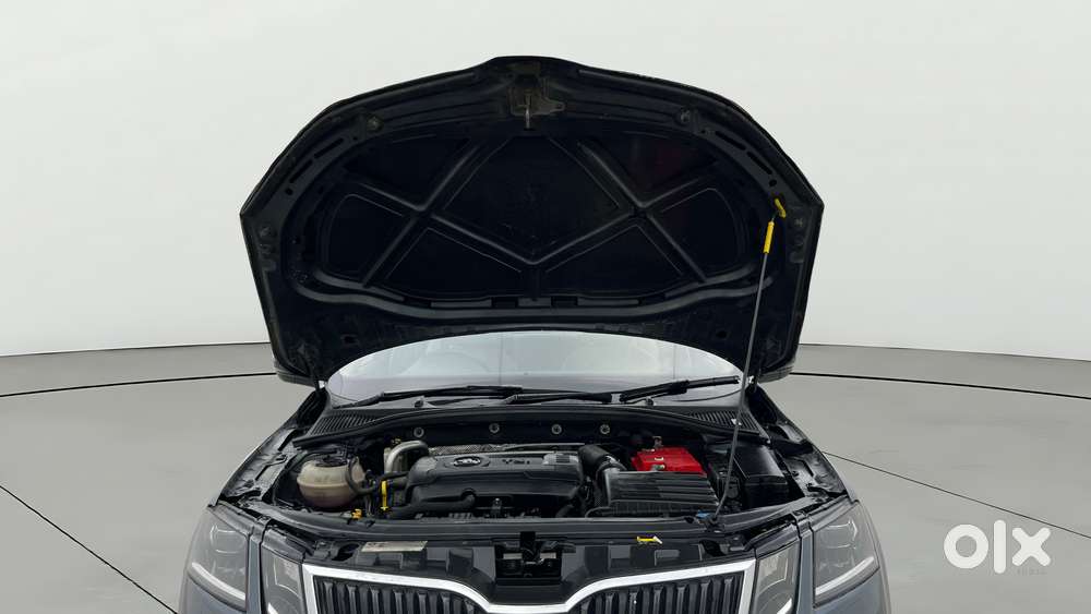 Skoda Octavia 1.8 Tsi At L K, 2018, Petrol
