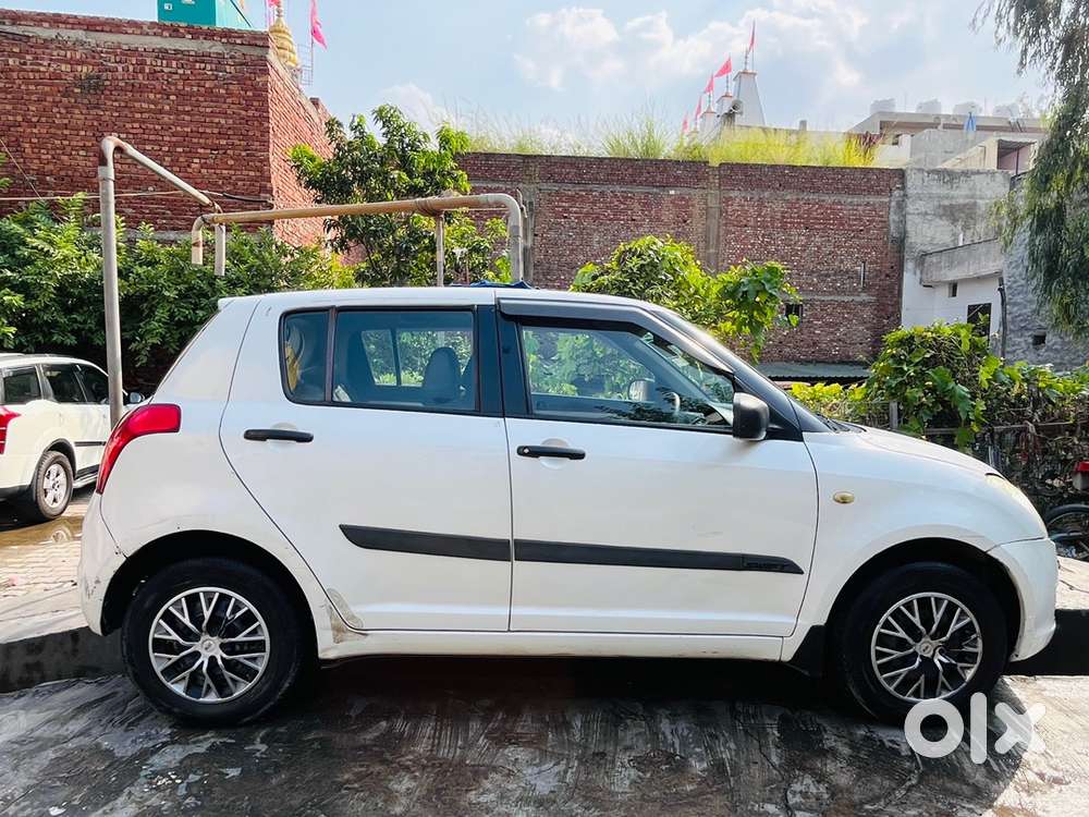 Maruti Suzuki Swift 2010