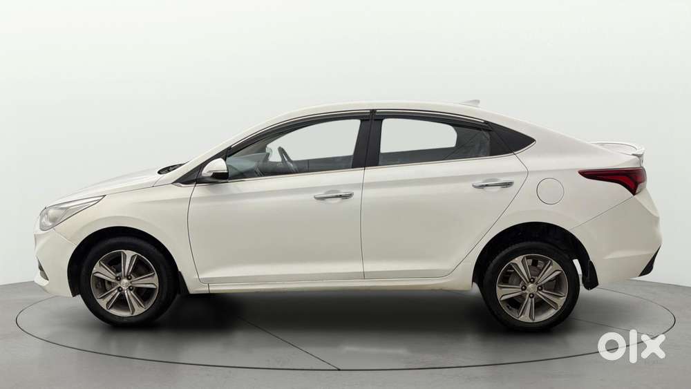 Hyundai Verna 1.6 Vtvt Sx, 2019, Petrol