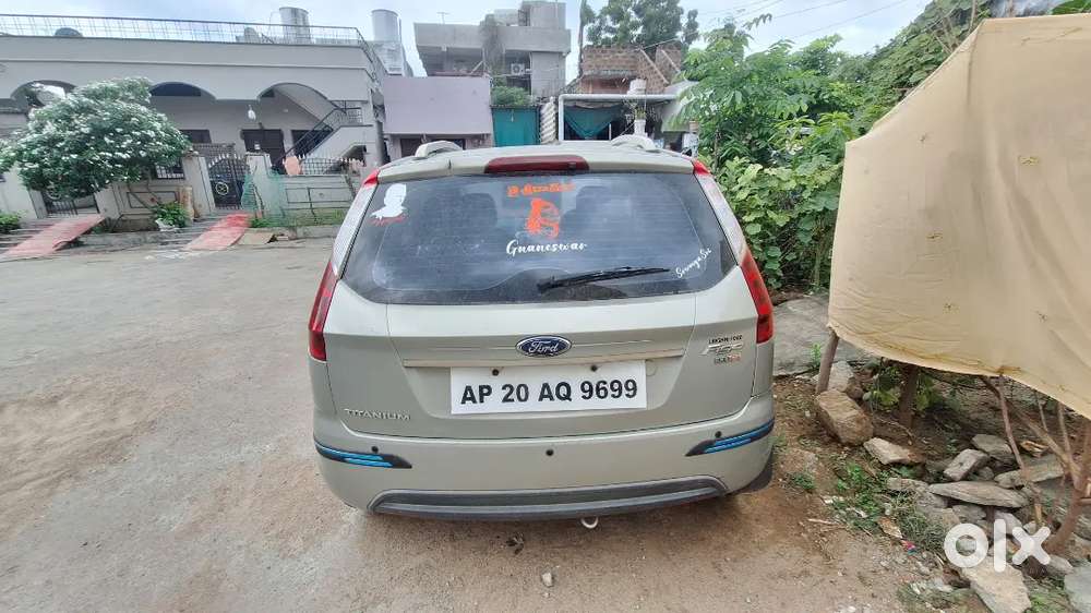 Ford Figo Diesel Zxi 2013