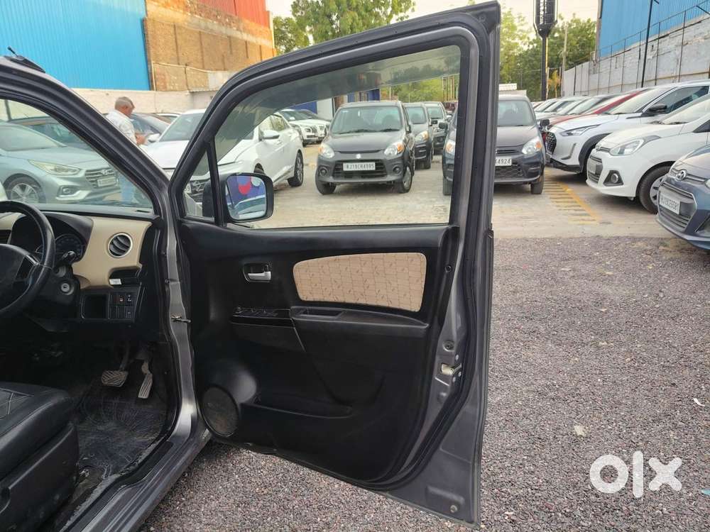 Maruti Suzuki Wagon R 1.0 Vxi Amt, 2017, Petrol