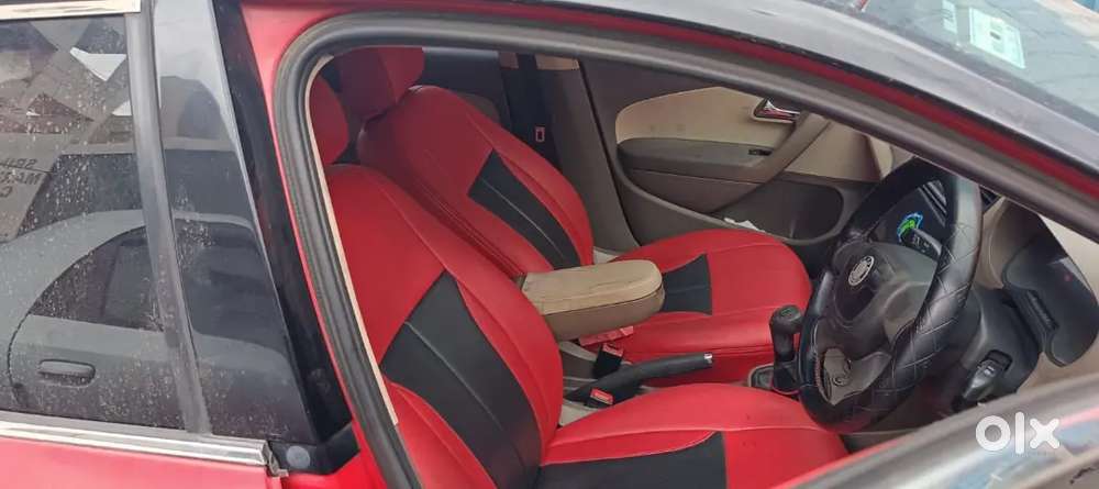 Skoda Rapid 1.5 Elegance 2012
