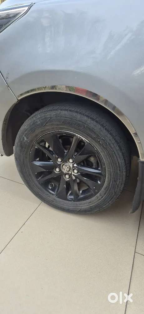 Toyota Innova Crysta 2016