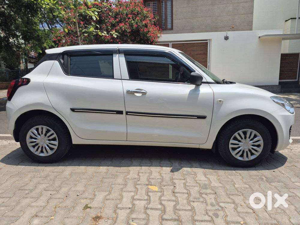 Maruti Suzuki Swift Lxi 2018, 2019, Petrol