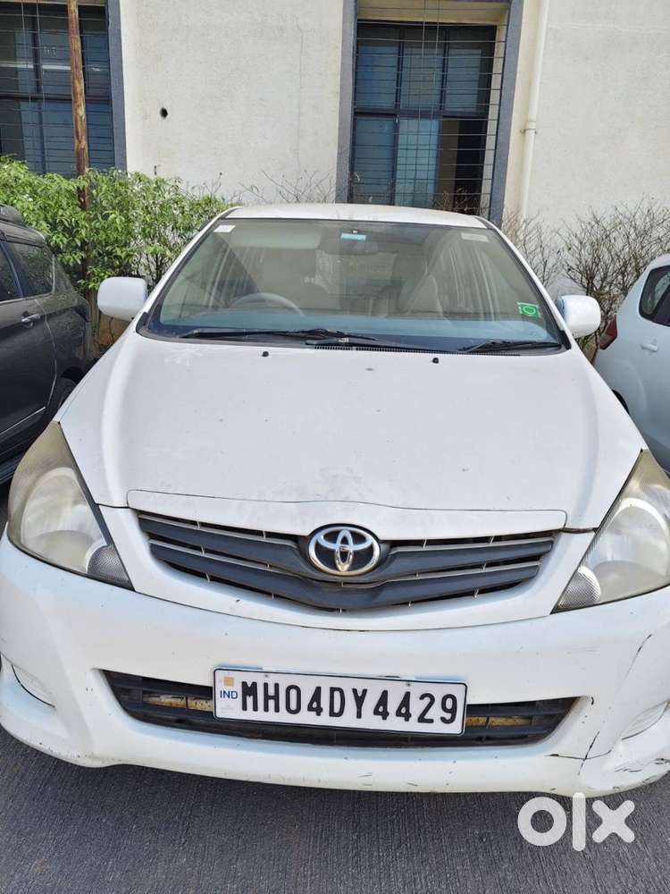 Toyota Innova 2009 Diesel Well Maintained