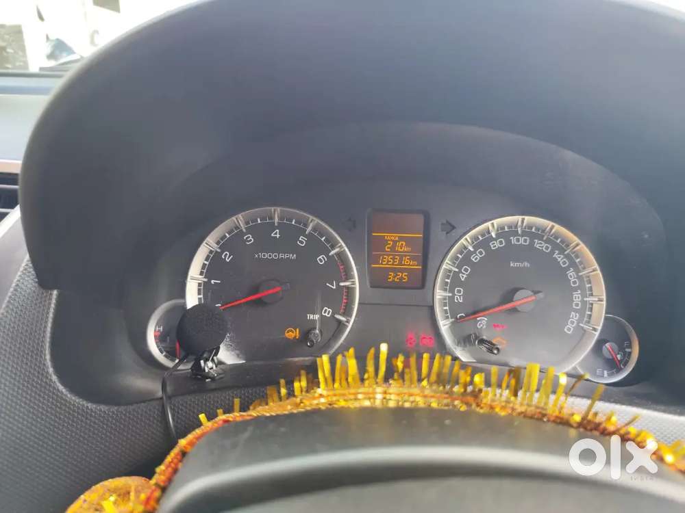 Maruti Suzuki Dzire 1.2 Vxi 2013