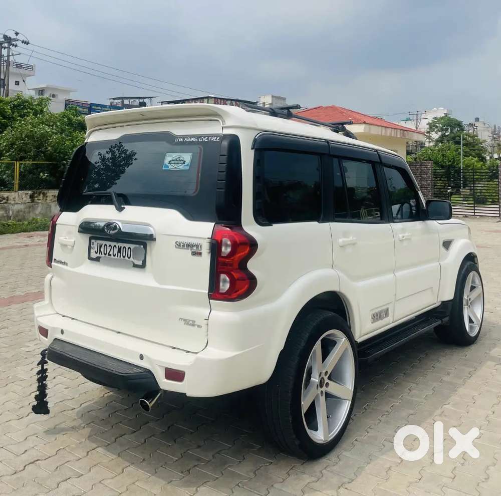 Mahindra Scorpio 2020 Diesel 36000 Km Driven