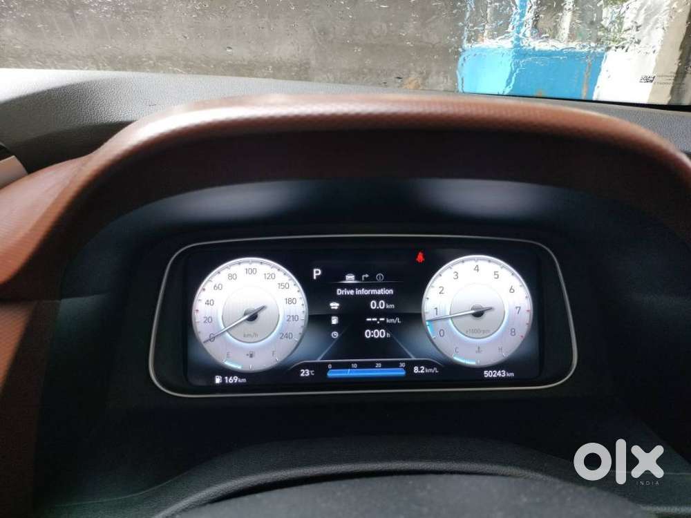 Hyundai Alcazar 2.0 Signature (o) Petrol At 7 Str, 2022, Petrol
