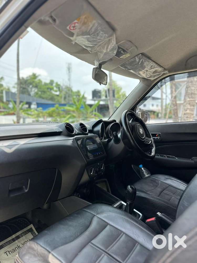 Maruti Suzuki Swift 2023 Petrol
