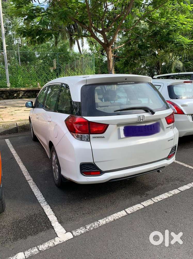 Honda Mobilio 2015 Petrol 65000 Km Driven